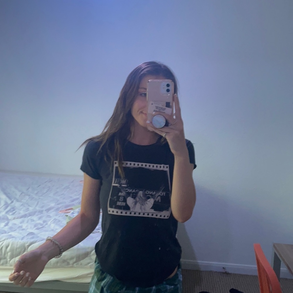 black top with film print